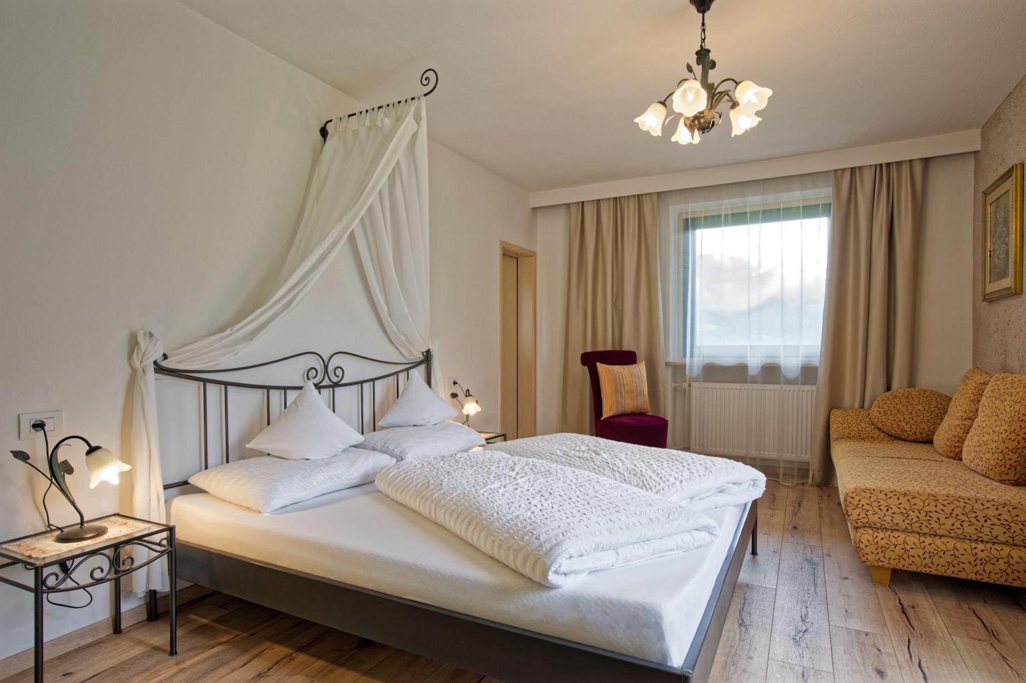 Bergchalet Hotel Reinerhof Ріва-ді-Турес Екстер'єр фото